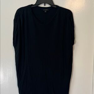 Banana Republic women’s gathered shoulder short Sleeve Black Tee